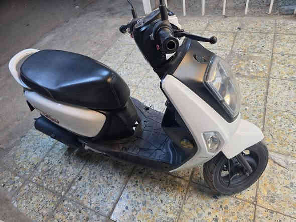 سلام عليكم دراجه لبيع دراجه بوليسي صيني موديل 2023 دراجه بعدهي جديده سرعتها. 120 السعر 700 وبيه مجال المكان بغداد التاجي للإستفسار الاتصال ***********
