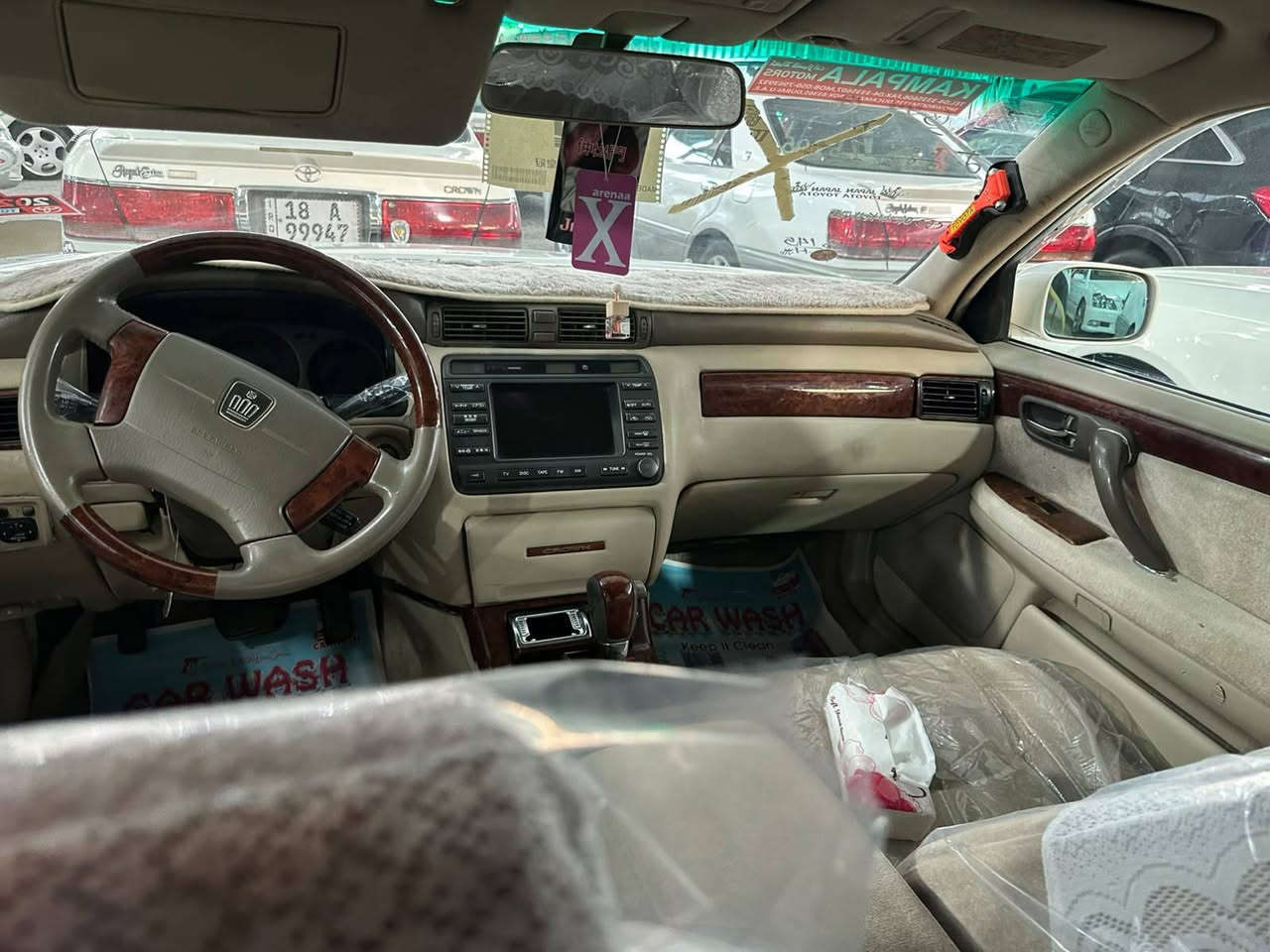 سلام عليكم ملكه صدفي
مديل 2000 
4دكم  
ديفور الجبير 
رقم انبار انكليزي شرط المداور سعر 130 مكاني نجف الشراي يتصل ***********
