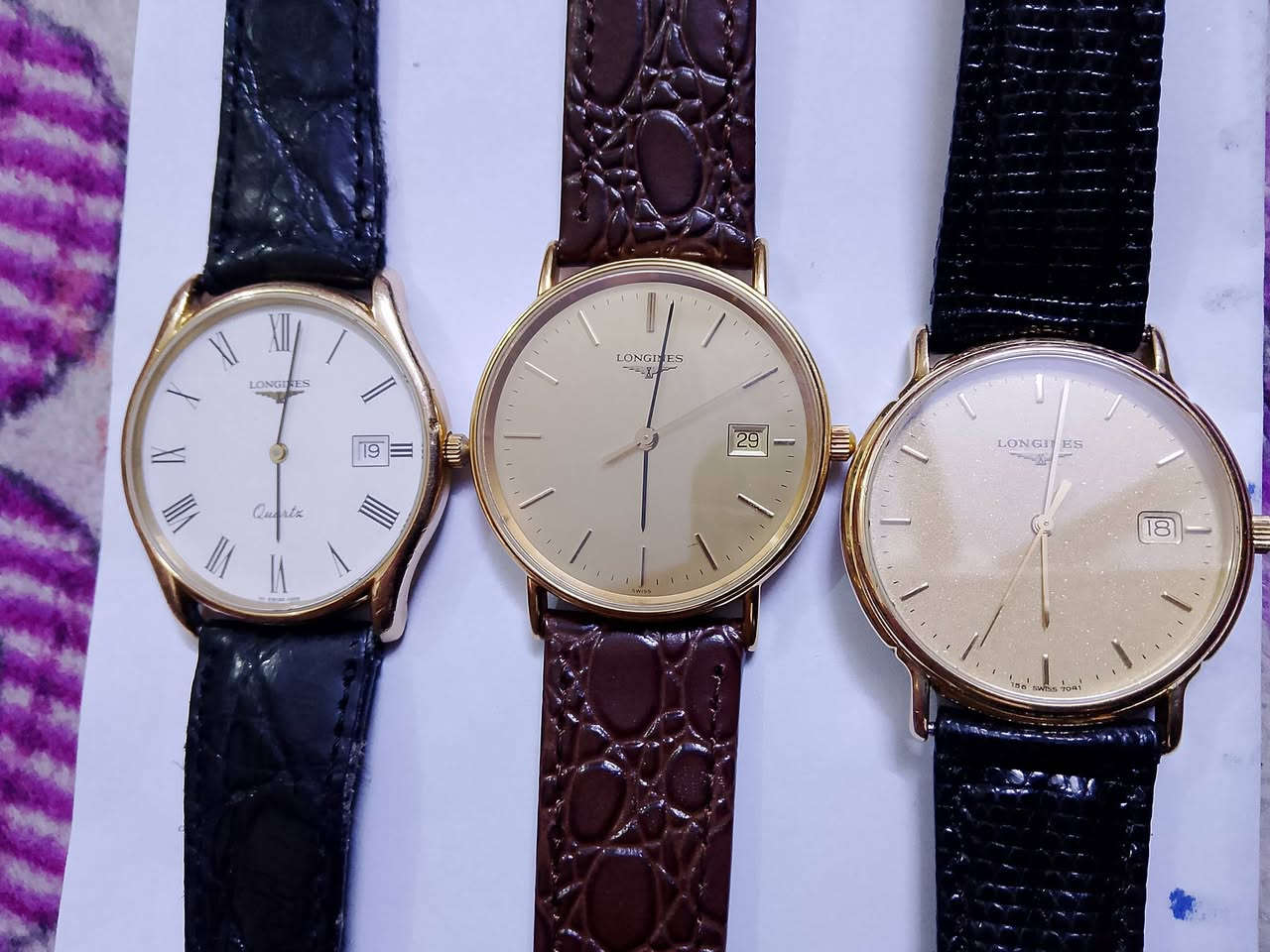 السلام عليكم..لونجينات.. كوارتز نظافة جدا عالية.. المراسله على الواتس..*********** ..
