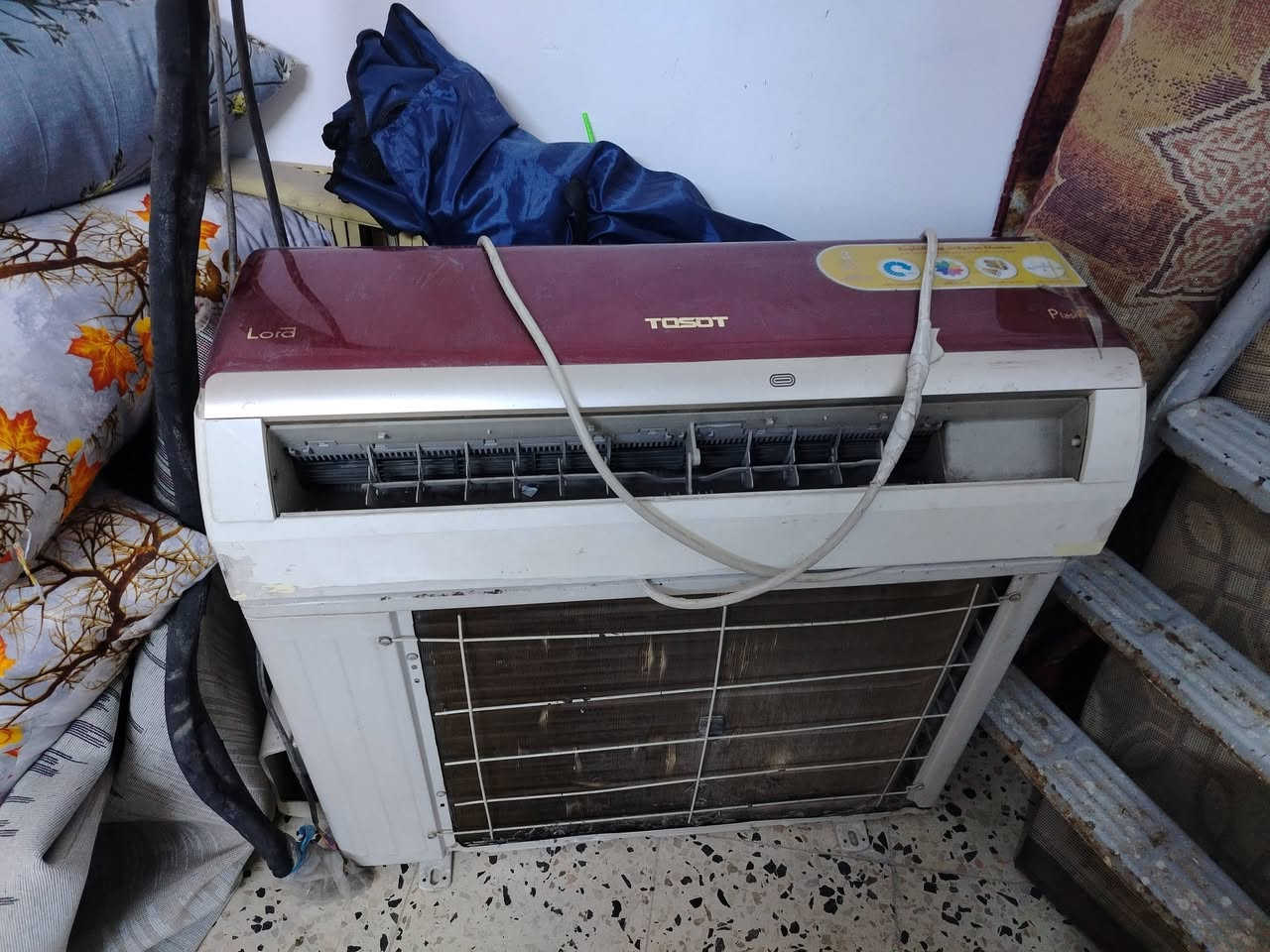 سلام عليكم
سبلت توسوت TOSOT
 مستخدم نضيف جدا 
تبريدة ممتاز 
طن واحد 
سعر 200 وبي مجال حق الكروة. 
بغداد حي الاعلام


**إذا كنت صاحب هذا الإعلان وتريد حذفه لأي سبب، رجاءا أرسل رسالة إلى الدعم الفني**