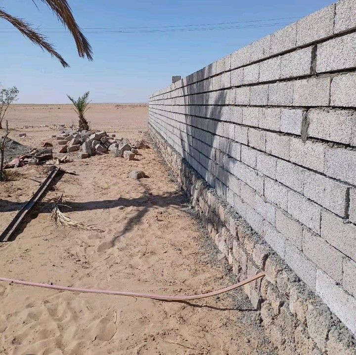 خلفه بناء نشتغل طابوك بلوك فرمستون عگاده شغل درجه اوله يوميه مكطوعه اعدبل اتصل ودلل واتساب او علا الرقم تسليم هندسي شرط ***********
