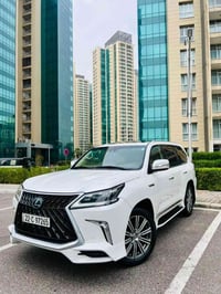 لكزس LX 570 • ٢٠١٧ • بدون صبغ