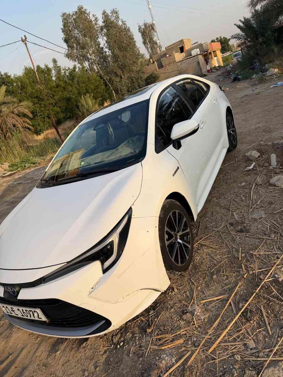 كورلا هايبرد 23 فووول مواصفات تجميع صيني 
السياره خير من الله مابيها اي نقص 
حادثها بس بارد بالجاملغ الايمن
السياره ماشيه 60000 
سعرها 14500$ وبيها مجال السياره باسمي تحويل شوكت ميعجبك 
ما متواجد ع الفيس للتواصل واتساب *********** الفارس, صلاح الدين
