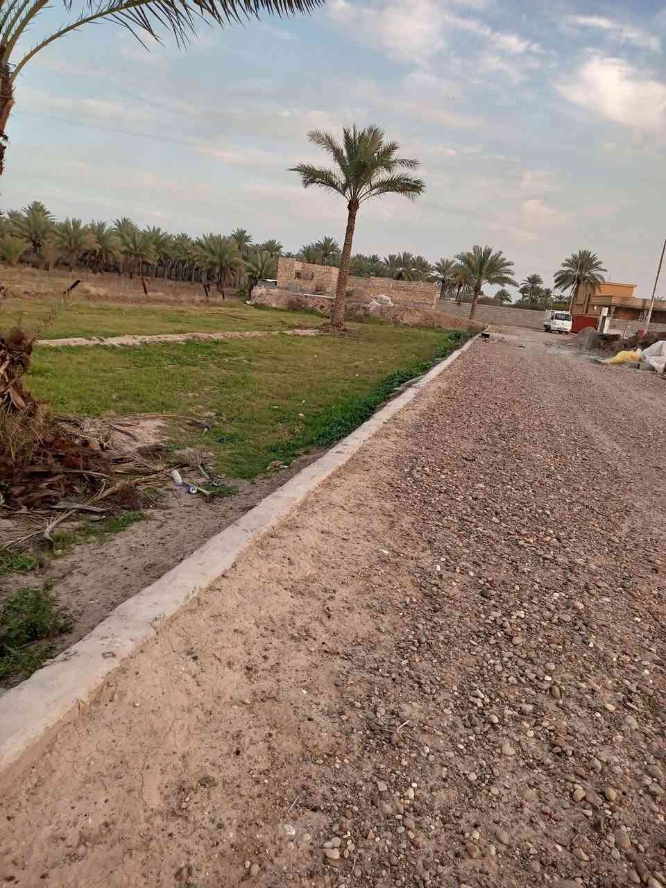 قطع سكن للبيع ملك صرف زراعي المشاهده قرية داوود الحسن خلف مظيف الشيخ محمد سليم  استفسار المساحه210. متر           هاتف           ***********
