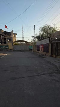 يالله يارزاق متوفر لدينا بيت للبيع في بغداد  منطقه بحي اورخلف جامع عما...