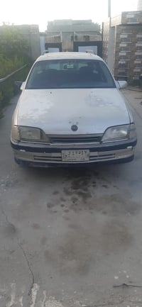 للبيع رقم حلو ومرتب مع السياره محرك وكير وصدر وتخم تاير وباتري وكهربائ...
