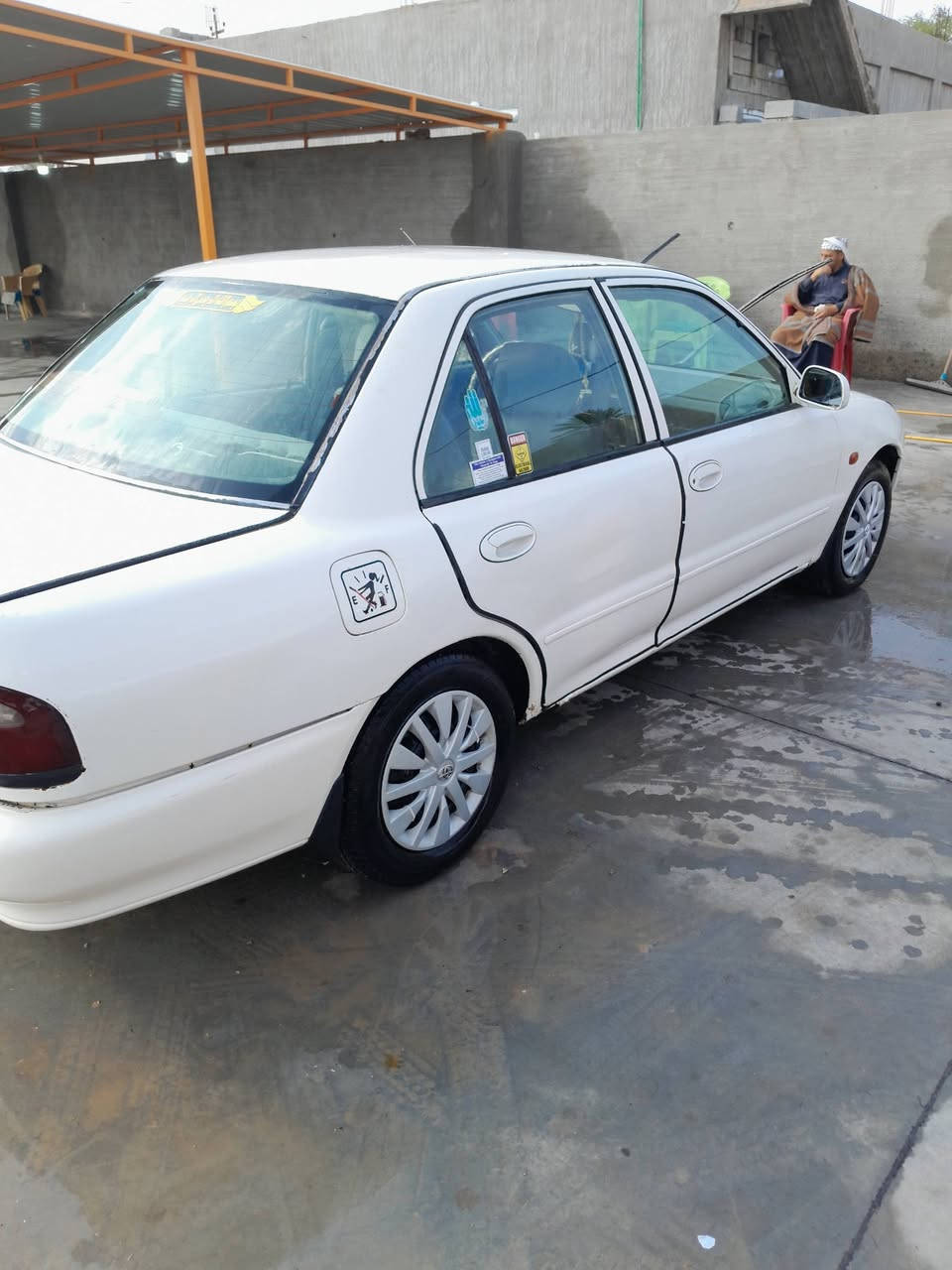 سلام عليكم #براتون موديل 2002رقم بغداد دولي سنوية لل30 صبغ بيهة ملاحضات كير و محرك شرط كهربائيّات شغاله تبريد شغال صدر خلفي وامامي فول سياره جاهزة ماناقصها شي كير عادي السعر (45)وبيها مجال ويرهم مراوس حسب القناعة المكان صلاح الدين الضلوعيه الاستفسار ***********
