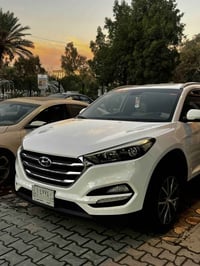 توسان • ٢٠١٦ • ماشي ١٨٠٠٠٠