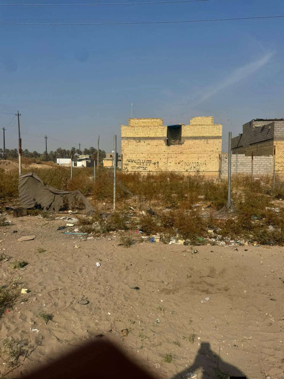 سلام عليكم قطعت ارض سند 25طابو زراعي مساحته 200 في منطقت دور الشرطه قرب سدت السندباد  استفسار هاذه الرقم ***********
