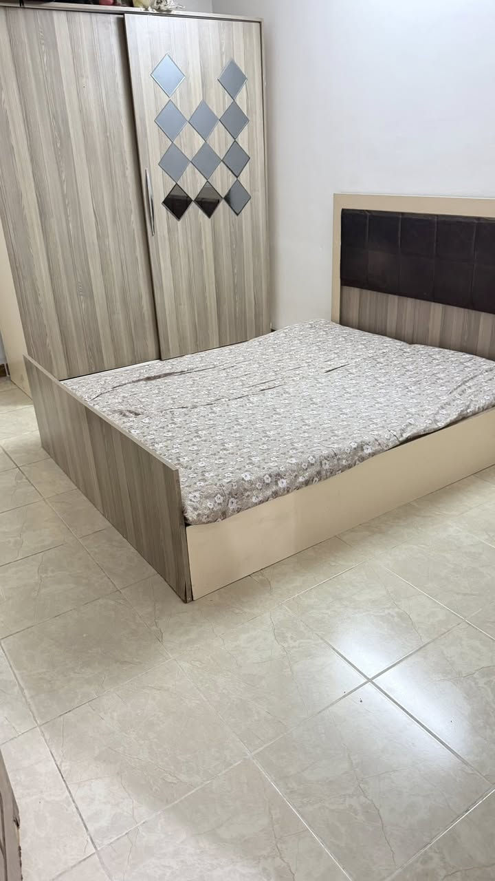 للبيع مستعجل 100 الف مع اسفنج


**إذا كنت صاحب هذا الإعلان وتريد حذفه لأي سبب، رجاءا أرسل رسالة إلى الدعم الفني**
