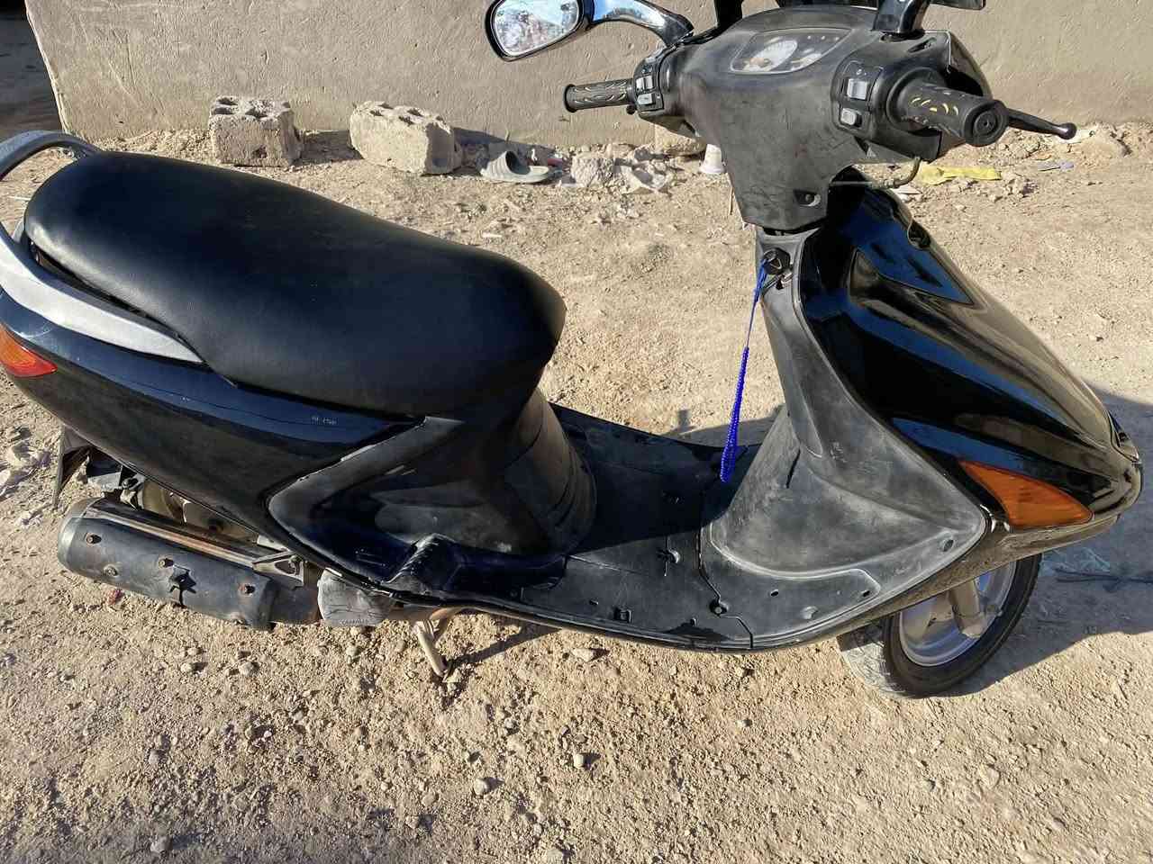 سلام عليكم دراجه فراشه مال باله  شرط الفحص دراجه كله على بلادي أي نقص مابيه يعني نضافه ميه بل ميه شلعه ومعدل خير من الله السعر 650 العنوان حله رقمي ***********
