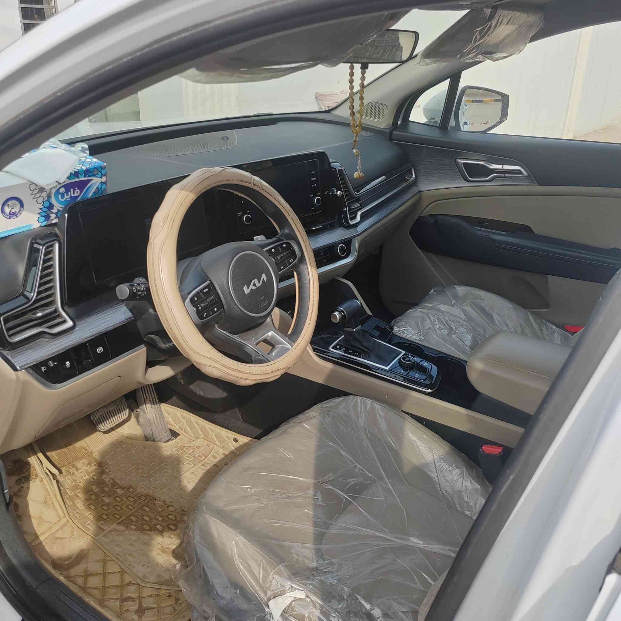 سبورتج ٢٠٢٢ خليجيه
ام الضمان ماشية ٤٢ الف مكفولة
مواصفات عاديه موضحة بالصور
المقبلات موضحة بالصور
مرقمة بابل ومكان السيارة بابل
المراسلة على الواتسب فقط
***********
