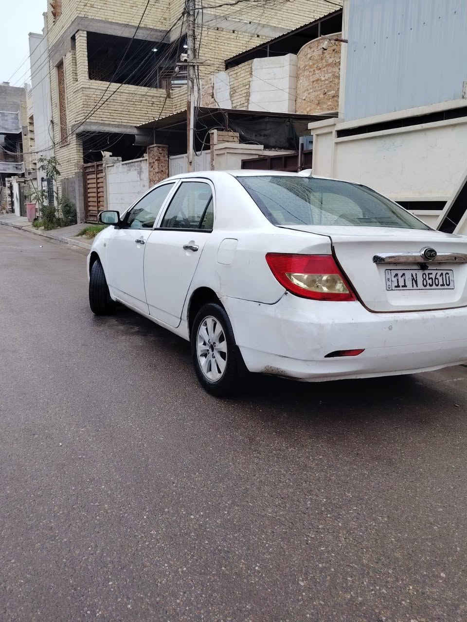 السلام عليكم بي واي دي f3 2013 مكينه وكير كارتونه صدر امامي خلفي جديد بانوراما شاشه اندرويد كامرا كهربائيات شغاله تبريد تدفئه كله شغال تخم تاير جاهزه السياره رقم بغداد بسمي شرط التحويل هزه بعدها مصاقطه مراوس حسب القناعه أو بيع مكاني بغداد حي الجهاد ***********
