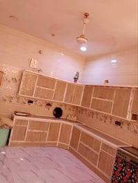 يالله سلام عليكم بيت للبيع  مساحه 550  /4غرف صاله 6*10 ستقبال 8*4 مطبخ...