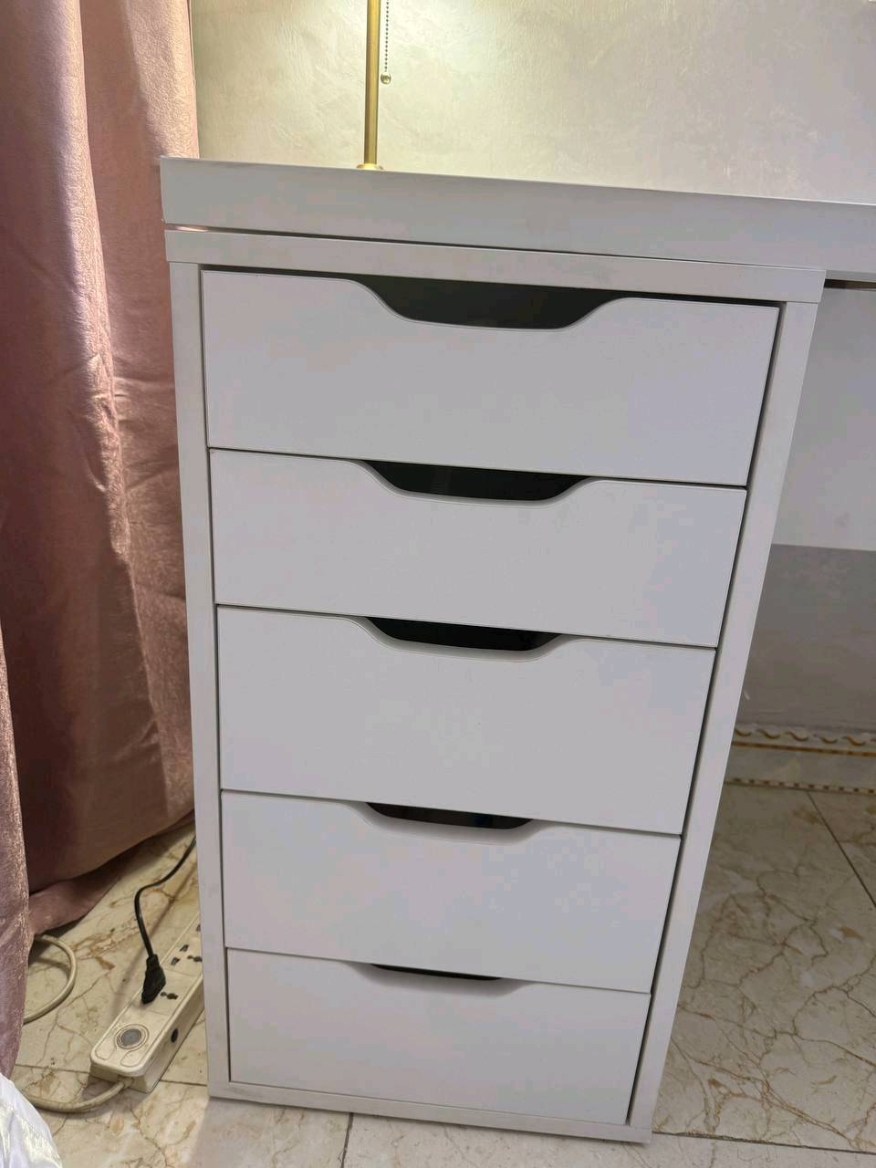 سيت اب للبيع ما مستعمل غير شهر واحد فقط صاج ثقيل طراز ايكيا طوله ٢٠٠ وعرضه ٦٠ عنوانه البنوك شارع الميثاق