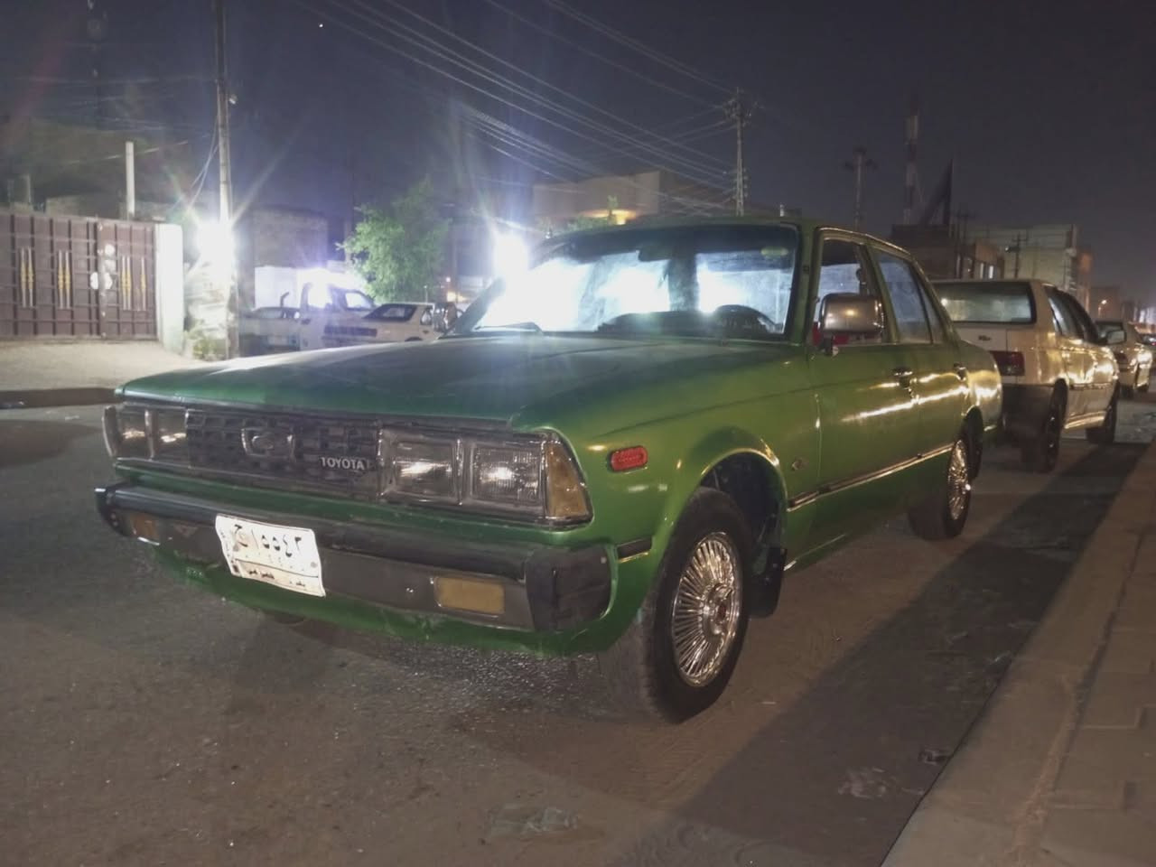 السلام عليكم للبيع كرونا موديل 80 سياره جاهزه مكفوله من نقص رقم بغداد مكانه بل نجف السعر 29 الشراي *********** / ***********
