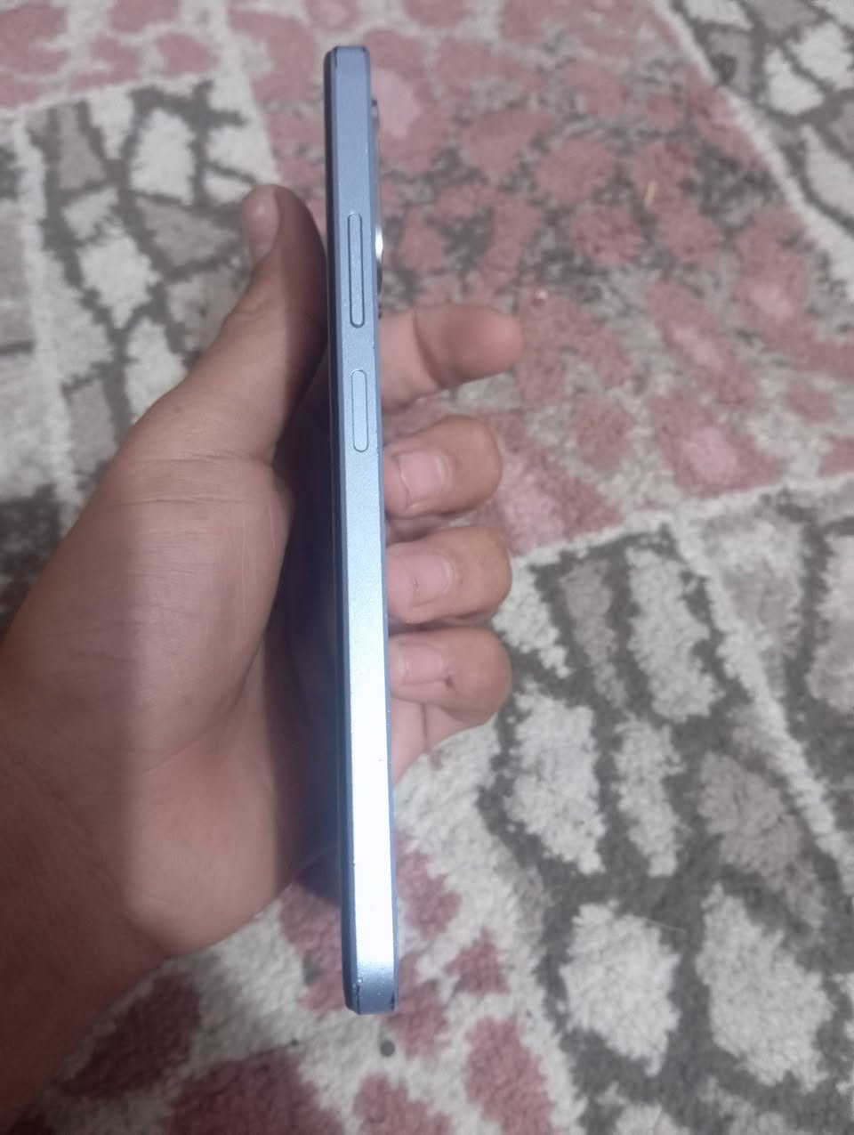 OPPOللبيع ذاكره128 مثل ما موضح كدامك بي كسر بشاشه مكاني ميسان  سعر خاص. ***********
