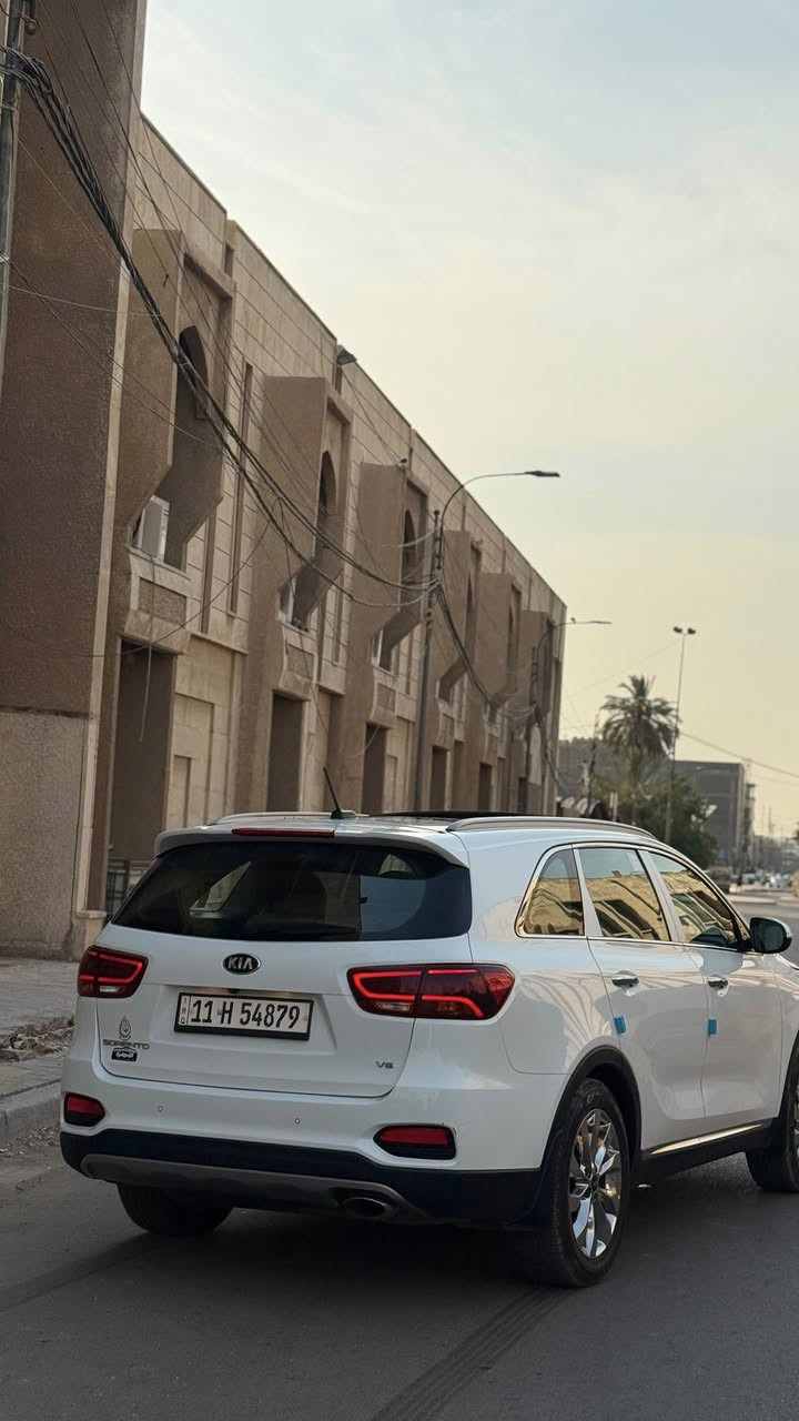 السلام عليكم…للبيع
نوع السياره: سورنتو 

الموديل:2020

المحرك: (V6 (3.5

الممشى: 45 الف كيلو 

السيارة ( كفالة عامة ) 

المواصفات : 

1_بانوراما 

2_ بصمه تشغيل وبصمة أبواب  

3_لدات اماميه خلفيه

4_شاحن وايرليس

5_ شاشه جبيرة 

6_حساسات امامي خلفي 

7_ 3قطع تبريد 

8_ كروز مثبت سرعه

9_تحكمات ستيرن

10_ 7 راكب 

11_ويل كب نيكل 19 

12_نضام ترحيب 

13_صندوك كهرباء ذكي 

14_ مري شفط اشاره بل مري

15_ بردات ابلادية

16_ 4 انضمة قيادة 

17_ لايت زنون عالي ناصي 

18 _ لد شباك بلادي 

والسيارة بعد بيها هواي مواصفات متحضرني السيارة جديدة بحالة الوكالة واحلى من الصور بهواي صيانة دورية بوكتها والسيارة عليهة تخم تاير جديد jp land وعليها ادامة كاملة •

⬜️ رقم بغداد باسمنة تحويل مباشر

🟩 السعر 290$ وبيها مجال قليل 

🟥رقم الهاتف : ***********

🟦مكاني بغداد
