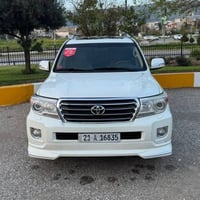 تويتا لاندكروز Gxr 2013 برێمی ئەسلی  215 هه زار روشتوه له سه ر ده قى ش...