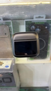 JBL tour pro 3 سماعه عالميه تتبع رأس الدرجة  علبة شحن ذكية لتجربة استم...