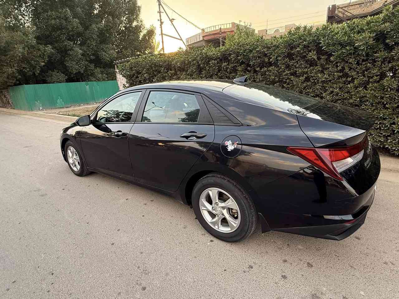 النتره ٢٠٢٣  مكينه ٢٠٠٠
مااشيه ٤٦ميل 
حادثه بس حافت لبنيد فقط 
بدون دواخل شاصي لغد كفاله راديتر بلادي مال شركه
سياره ع وضع شركه خير من الله مكينه كير 
مكاني بغداد 
سعره ١٤٠ وبيه مجال بسيط 
***********
