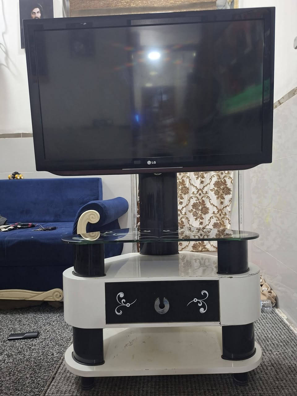 بلازما. Lgكوري ٤٢ نظيفة بدون نت مكانهة الشعب مع الميز نظيف سعر ١٤٠ الف


**إذا كنت صاحب هذا الإعلان وتريد حذفه لأي سبب، رجاءا أرسل رسالة إلى الدعم الفني**