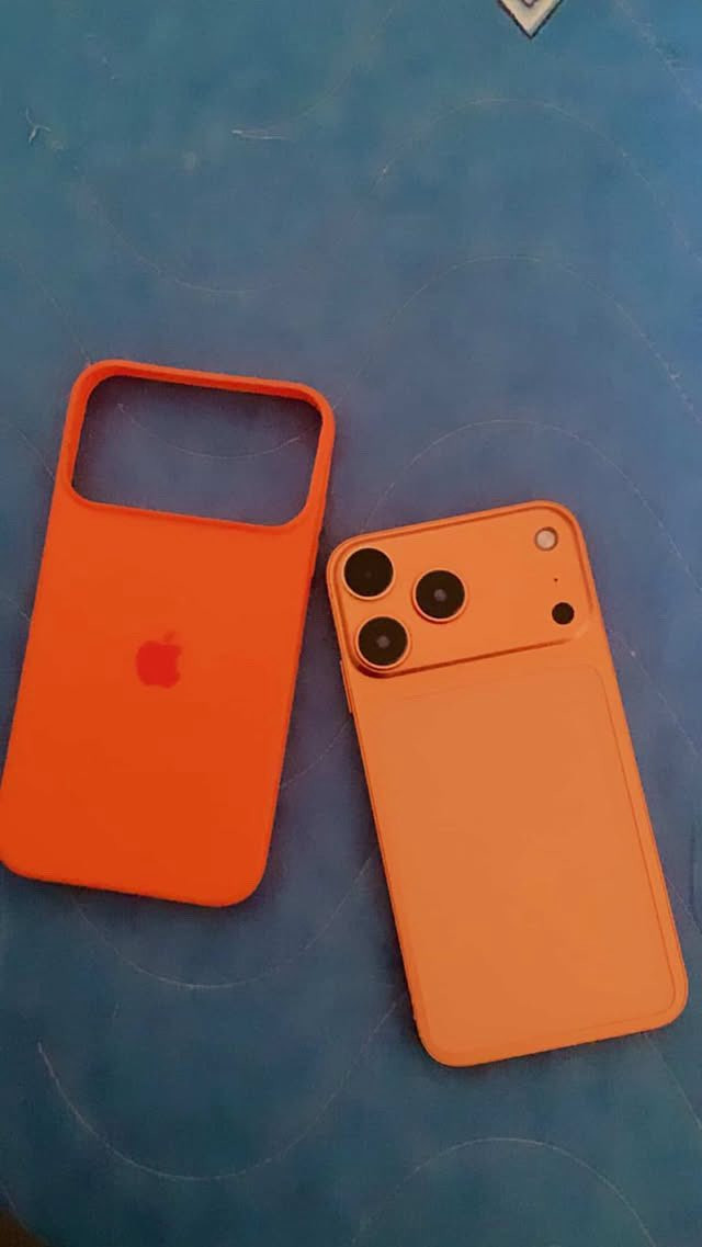 آيفون XR محور شاصي 17 برو
ذاكره 64
بطارية 78 
فيس إيدي شغال 
2 سيم 
ما مبدل بيء شيء 
سعر 230 ألف


**إذا كنت صاحب هذا الإعلان وتريد حذفه لأي سبب، رجاءا أرسل رسالة إلى الدعم الفني**