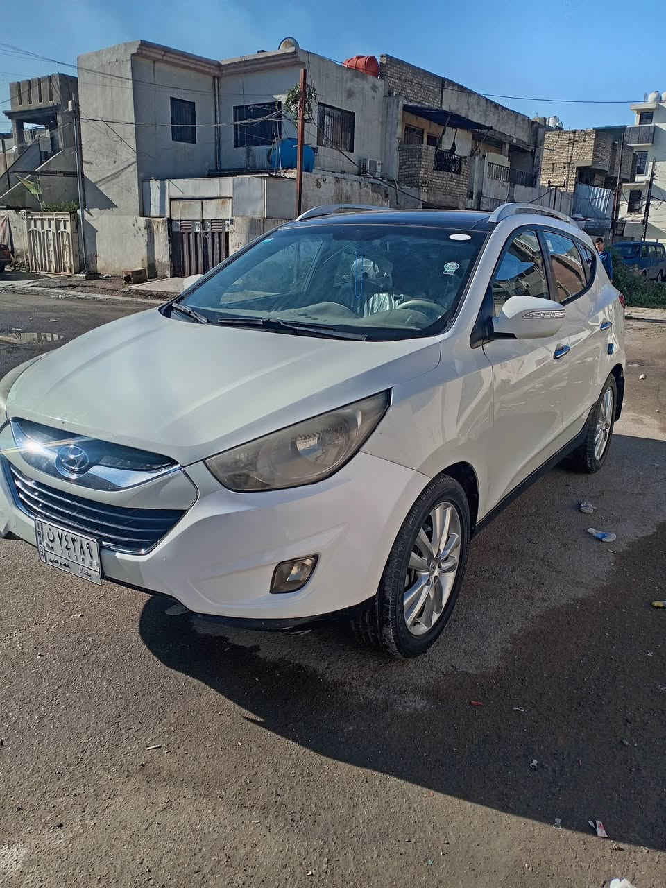 سلام عليكم
توسان 2011 ابيض
الحادث 
جاملغ مبدل اصليي.بدون دواخل
نص باب صبغ بدون دواخل
.......................
المواصفات 
خليجي 
محرك دوش
ماشيه 180
شاشه كبيره 
تحكم ستيرن جهتين
بصمه 
بنرامه فتحتين 
كشنات جلد 
كشنات كهربائي 
مري شفط 
مري اشاير 
لايت زنون اصلي
السعر 136 $$ وبيه مجال 🌹
........................ 
المكان بغداد الجديده.. نعيريه
........ 
الرقم الهاتف
***********
