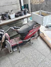 دراجه شحن للبيع هارلي بطاريات على الفحص بس التاير نازل عوزه بس هوه الس...