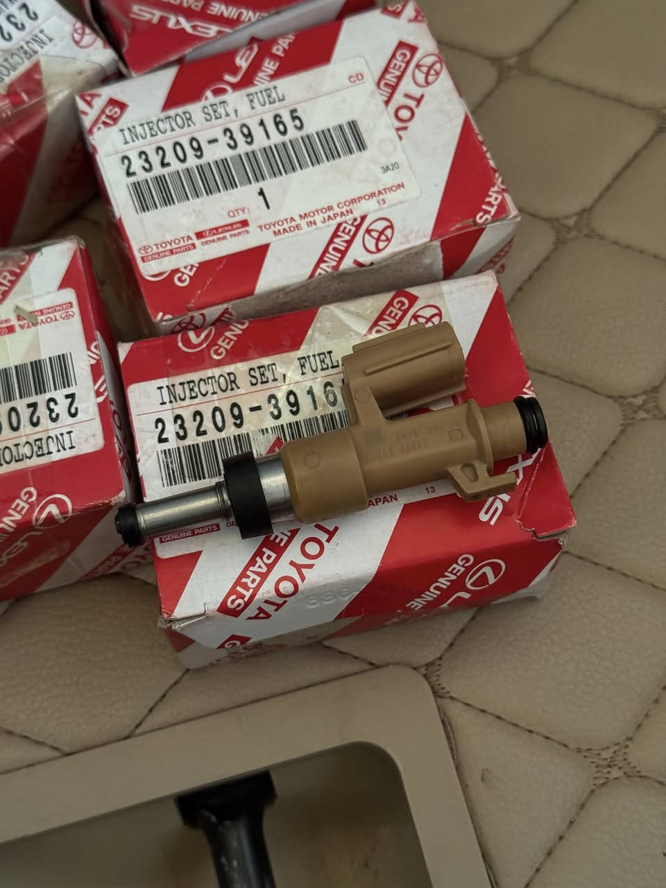 سلام عليكم.   نوزلات صارلي اسبوع من  اخذتهن وكاله اصلي   اخذتهن من ساز. استخدام سبوع. صارت عندي مشكله بل سياره كالو  ونزل بدلدهن وطلعن مو منهن. اتصير عندي رجه من 40الا 80 نوب طلع عندي  تورباين   ***********
