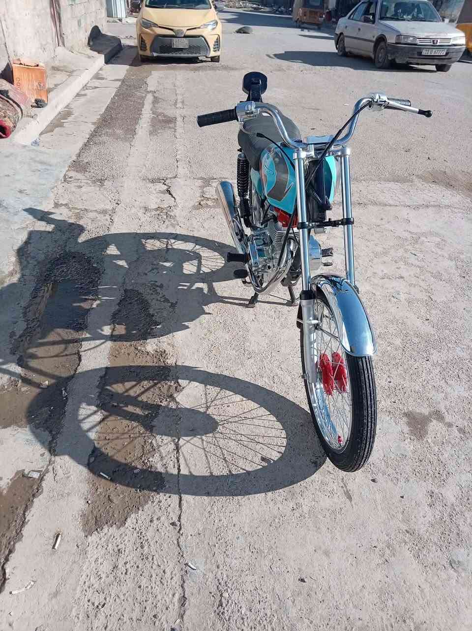 السلام عليكم دراجة تيربو احلة من الصورة مديل ٢٠٢٥ كفالة عامة أوراق اصولي التصال عل هاذة الرقم *********** متواجد عل واتساب
