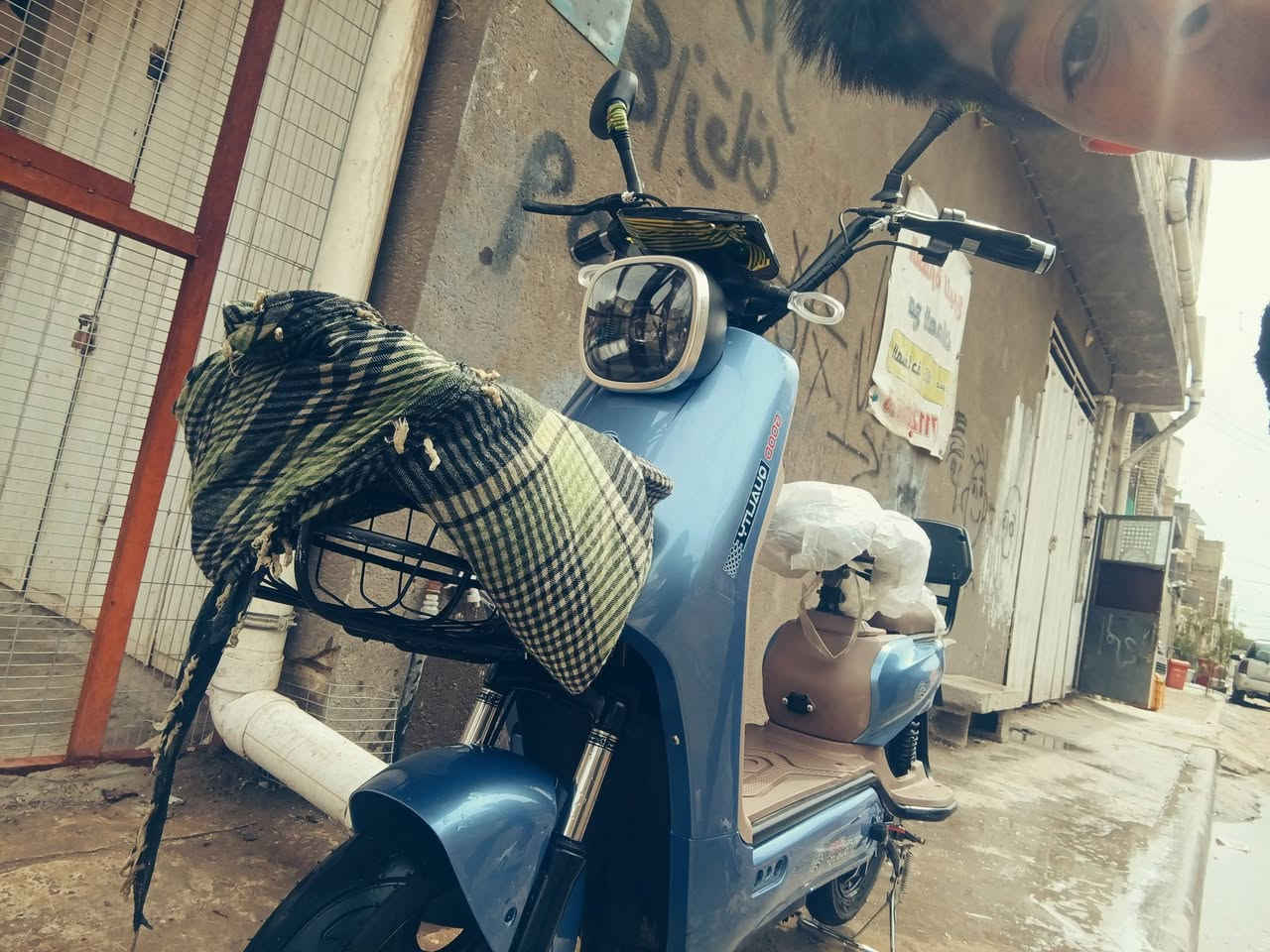 *********** السعر 200,000
