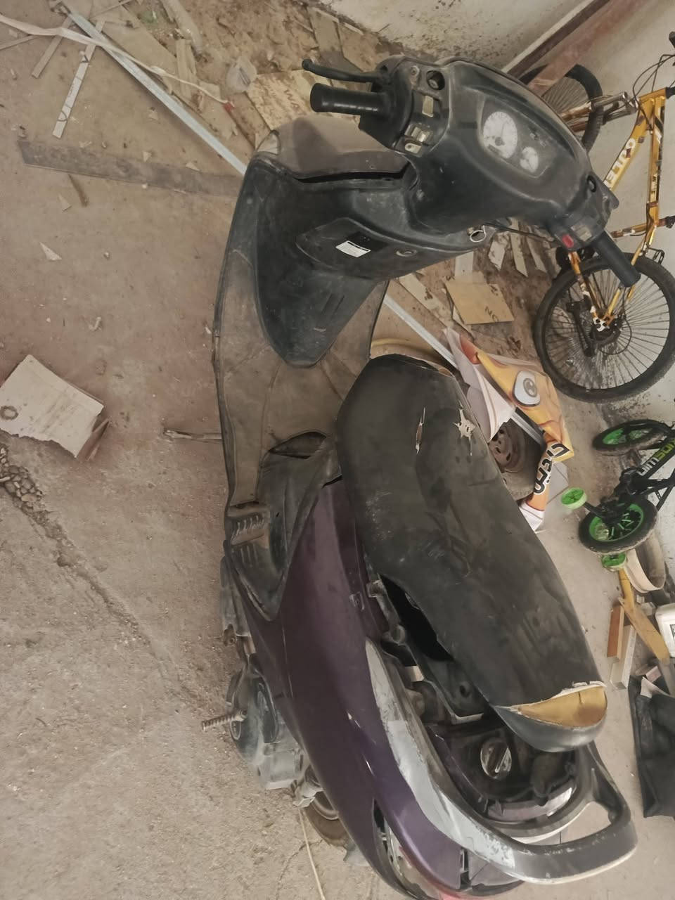 سلام عليكم دراجه فراشه للبيع عوزها بس والفات 

المكان ناصريه شوفه مقابيل الملعب الاولمبي 

السعر ١٢٥او بيها مجال حك الجيه 

***********
