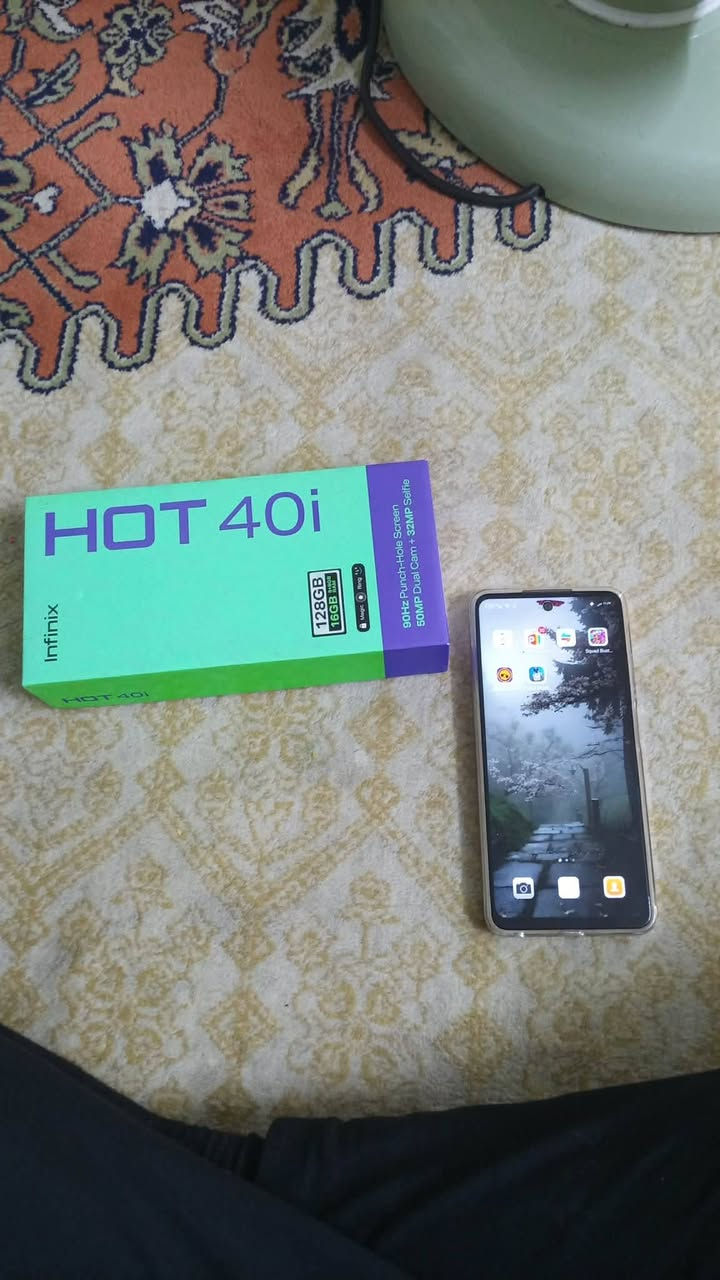 السلام عليكم اخوان جهاز للبيع انفليكس هوت 40 اي ذاكره 128 جهاز شرط ما مفتوح فقط بنقطه واضحه بالصوره عنوان رشيديه يرهم مراوسه معارضه السعر خاص ***********
