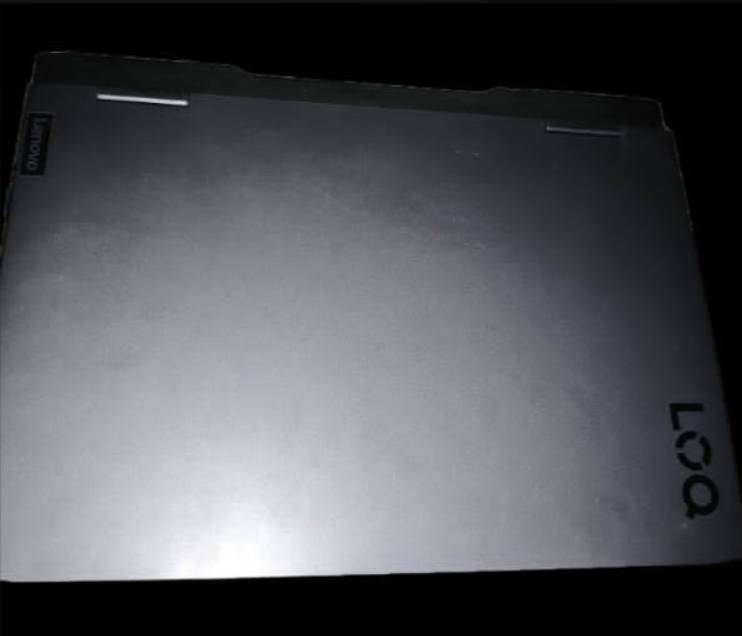 السلام عليكم لابتوب لينوفو لوك للبيع 
المواصفات:
الشاشة: FHD 15.6 100%sRGB
كرت الشاشة: RTX 4050 6GB
المعالج: RYZEN 7 7840HS
الرام: 8GB DDR5 5600
التخزين: 512GB SSD
هل اللابتوب داخل صيانة؟ لا
السعر ميلون و100 قفل 
الكرتونة الاصلية والشاحنة موجودات.
ببطاريتها الاصلية ونسبتها 93%

ملاحظة: رقمي فقط للرسائل، ما افتح خط اتصال. 

اللابتوب ممستعمل العاب ثفيلة مجرد تصفح وشوي العاب بسيطة