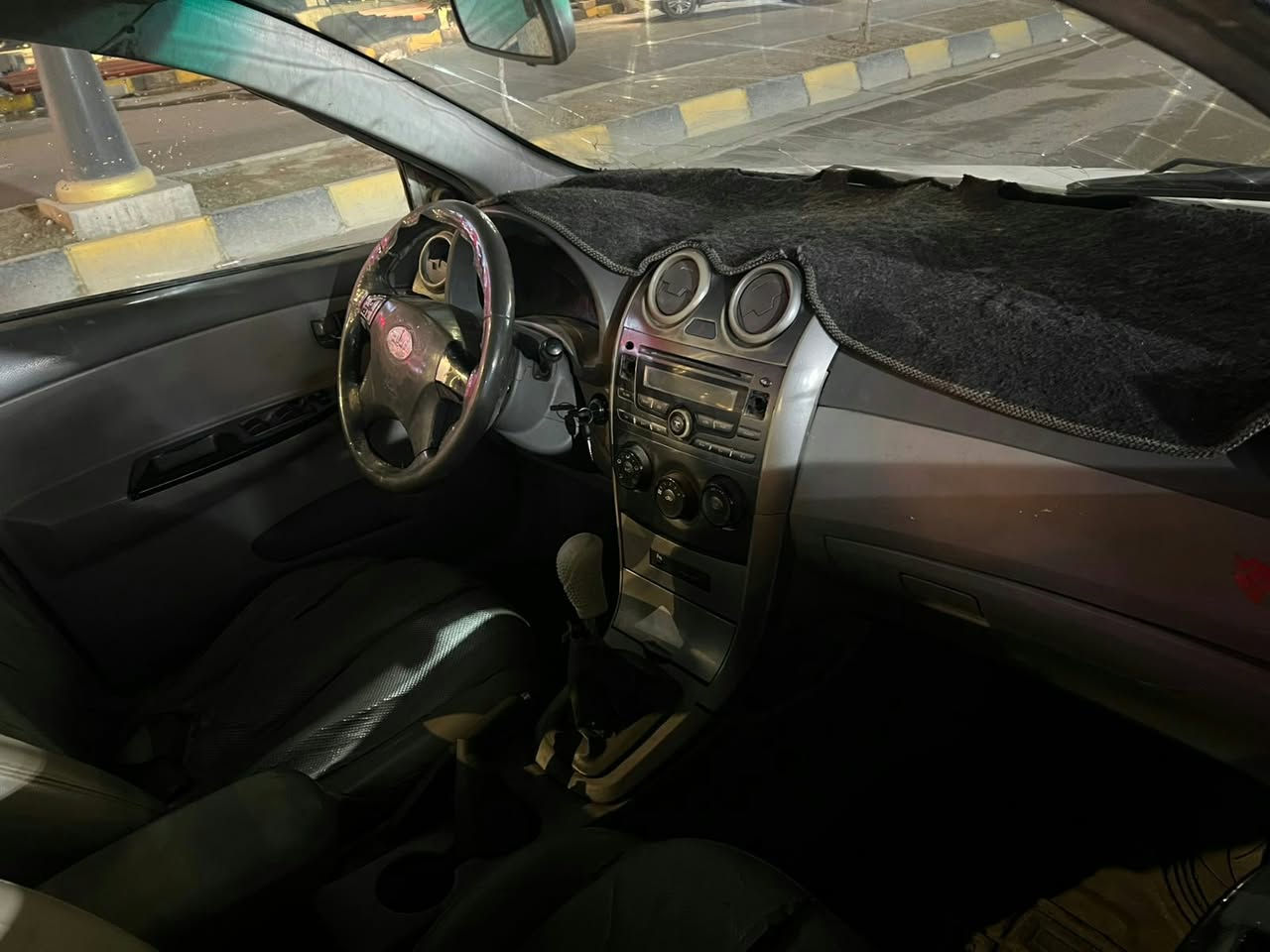 سلام عليكم بي واي دي لبيع او مراوس 
2013
مكينه جديده شاد
 كير شرط نمره خفيفه 
جاهزه سياره من كلشي 
رقم صلاح الدين الاماني 
السعر 33 وبيها مجال 
مال مصرف مطلوبه بس صاحبها  موجود سامره
***********
