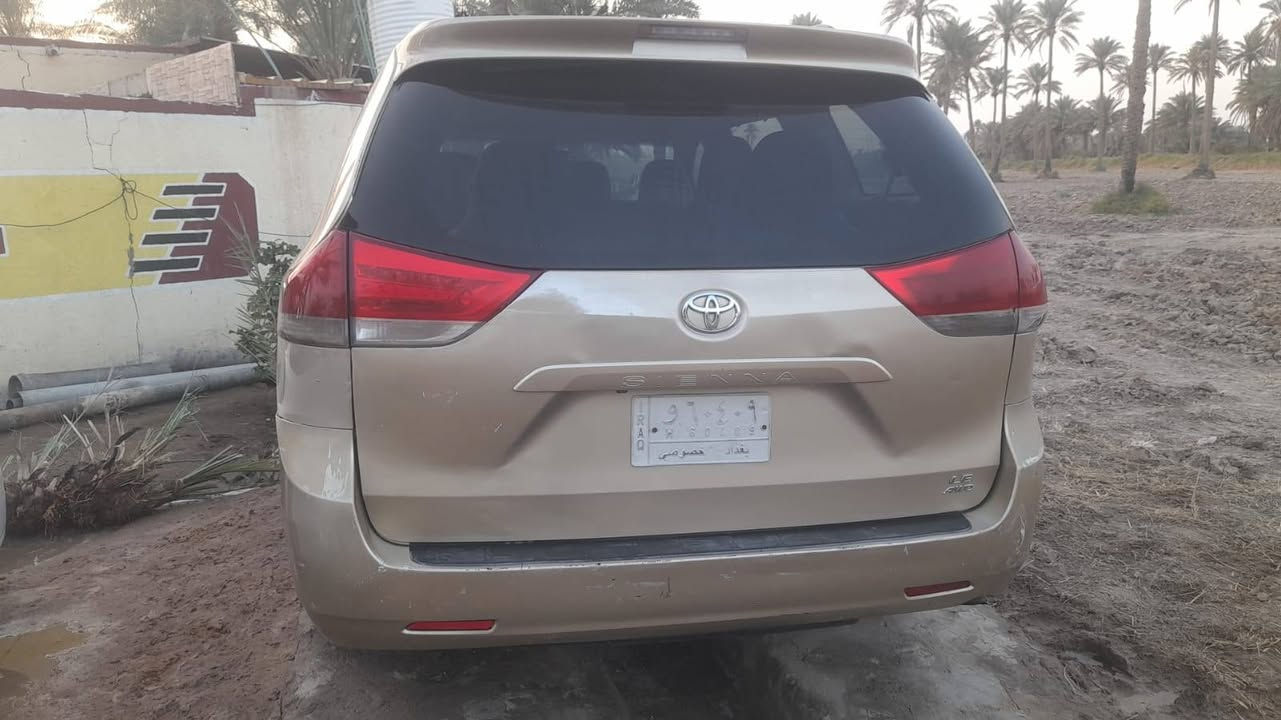 السلام عليكم سينا ياباني موديل 2011 رقم بغداد السيارة ما بيها ضربة مداور ثاني يوم السيارة خير من الله تبريد شغال تايرات تخم جدد مكينة كير خير من الله حدادية نظيفة السعر 140 وبيها مجال المكان محافظة الديوانية قضاء غماس مكلف بالنشر للاستفسار والاتصال ***********
