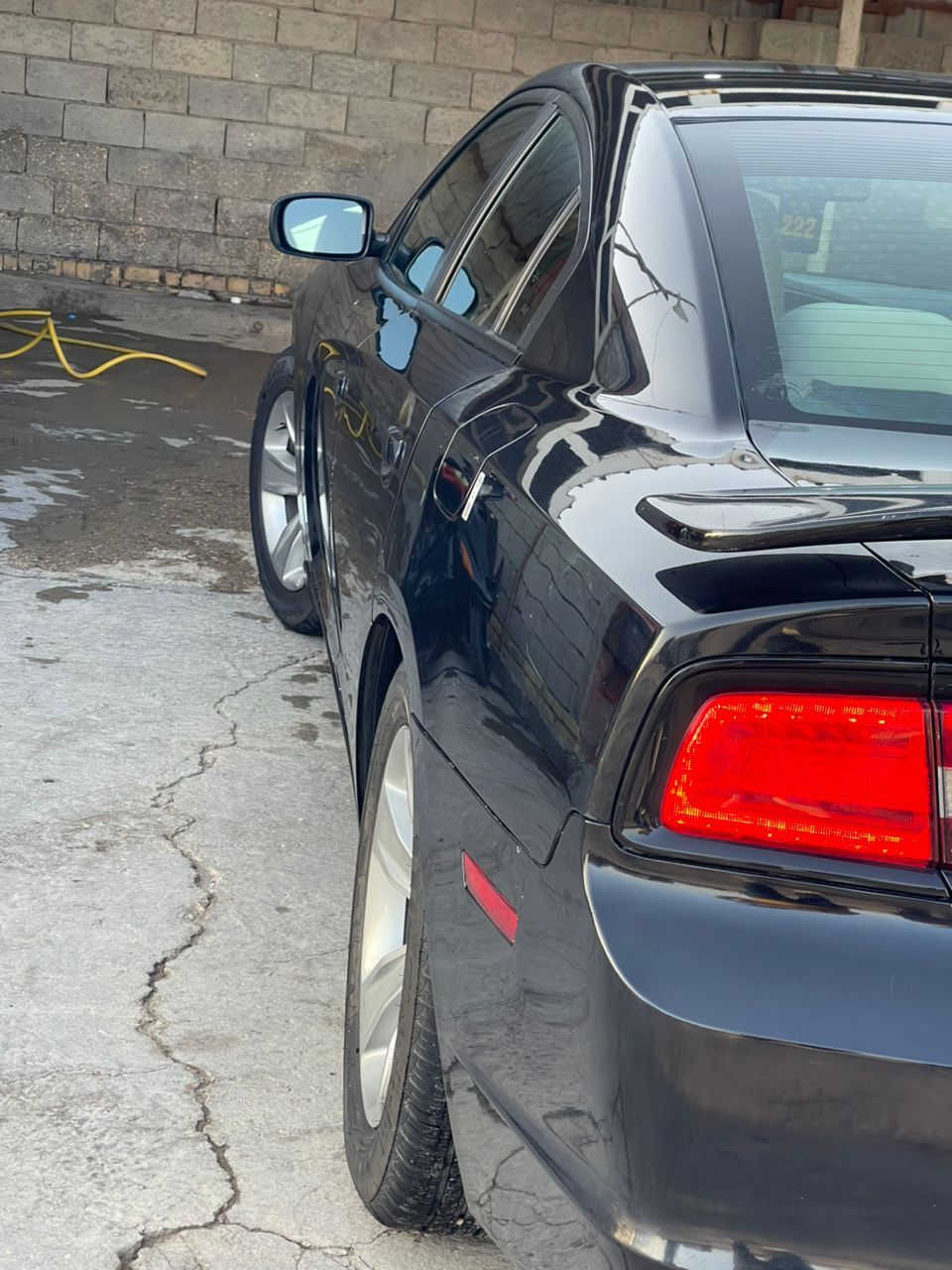 للبيع دوج جارجر موديل 2014 خليجي ماشيه 240كم فول مواصفات عدا الفتحه  شاشه لمس كير طياره 
بيها ثلاث قطع صبغ كير محرك مكفول تخم تاير حداديه صدر بحاله جيده رقم بغداد الانكليزي تحويل ثاني يوم 
مكانها الديوانيه عفج 
السعر 135 وبيها مجال حك الجيه 
للاستفسار ***********
