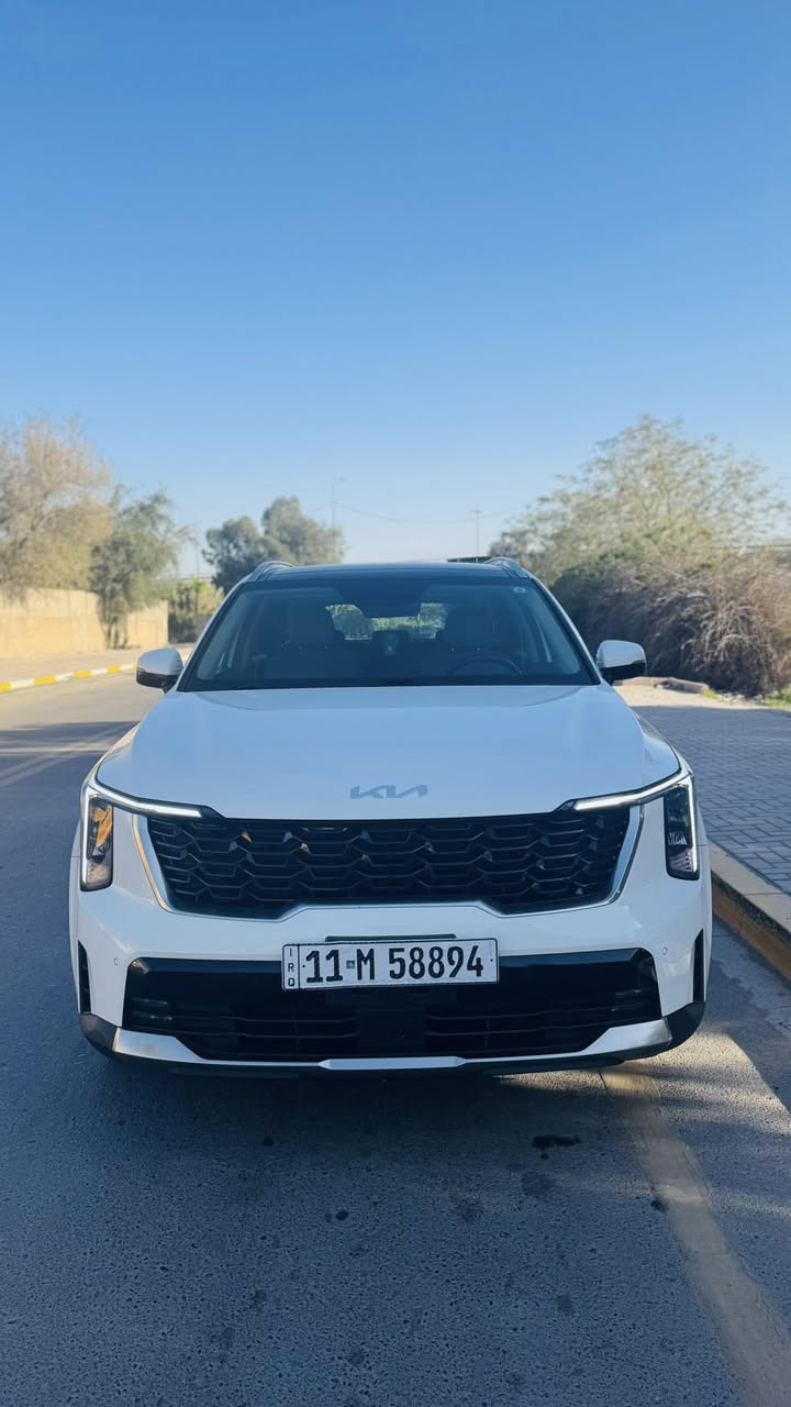 السلام عليكم سورنتو 2024 خليجي فول مواصفات ماشية 60 مكفولة عدا بارد بسيط بالجاملغ الامامي بصمة بانوراما شاشة متصلة كاميرا نفكيشن شاحن لاسلكي حساس امامي خلفي اشارة بالمري ومري شفط كشنات كهرباء صندوق كهرباء كير ماوس داتا شو ويل 19  عدد الركاب 7 راكب 6 سلندر 3500 مكينة بردات خلفية 3 قطع تبريد شفتات ستيرن اوتو هولد سايد بريك بصمة مساعد نزول منحدرات تبريد بيانو لمس لد امامي خلفي وباقي الموصفات معروفة السعر 303 وبيهة مجال للاستفسار مكان السيارة بغداد 
***********
***********
