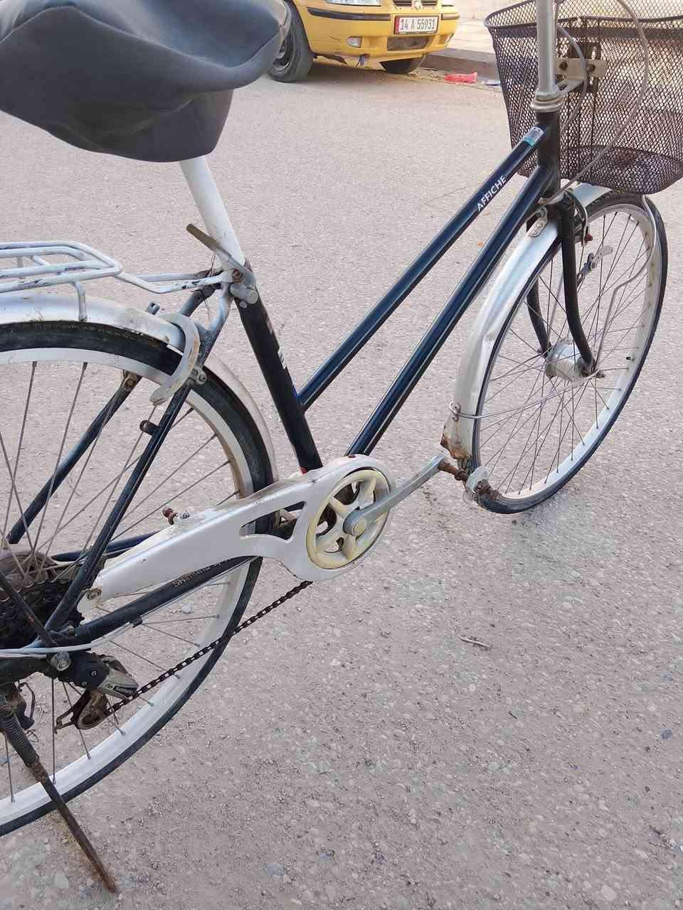 سلام عليكم باسكل البيع ياباني الصلي جاهز طالع حاويه باسكل حلو ومرتب حجم 26 سعره 75مكاني ناصريه حي اريدو رقم *********** شراي تصل
