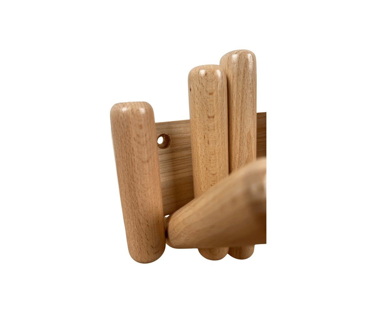 ودّع الفوضى ورتّب مساحتك بذوق ✨

تعلاكة ملابس خشب مودرن بتصميم أنيق وعصري

مشاجب خشبية قوية تتحمل الاستخدام اليومي

مثالية للملابس، المعاطف، الشالات والحقائب

تضيف لمسة ديكور دافئة لأي مكان 🪵

تركيب سهل وثبات عالي على الجدار

حل عملي وجمالي في قطعة واحدة 👌