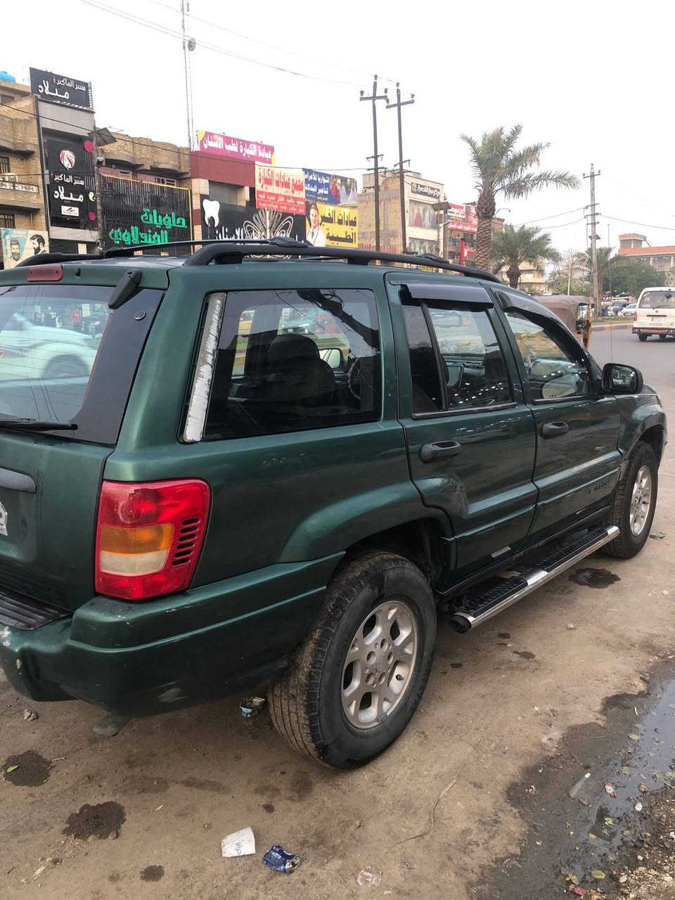 السلام عليكم سياره جيب شيروكي موديل 2000 للبيع الاستفسار على الرقم ‏‪***********‬‏ غير متواجد عالفيس
