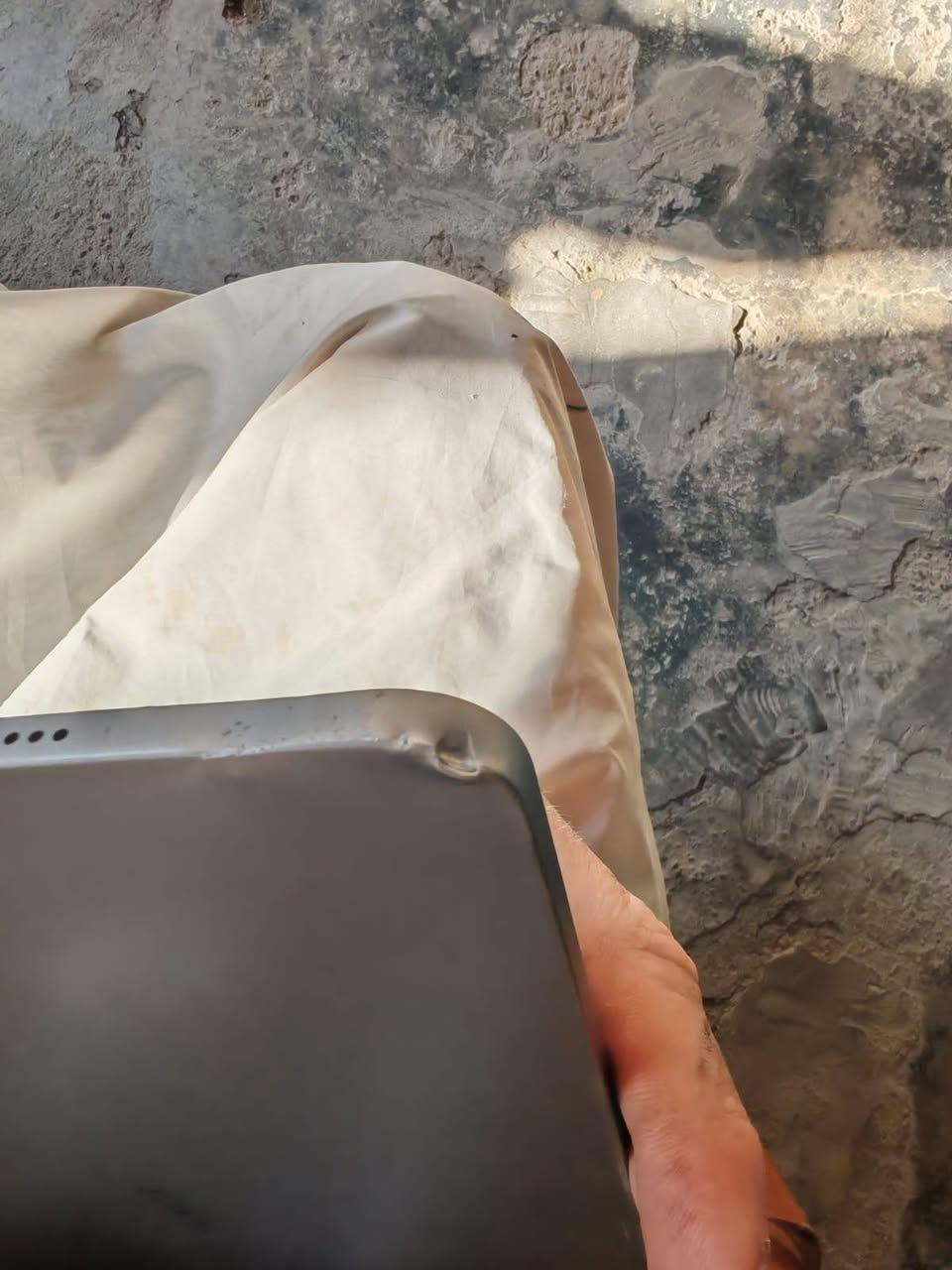 🔥 للبيع HONOR Pad 10 🔥
جهاز نظيف جدًا وبحالة ممتازة، أداء سريع بفضل معالج Snapdragon 7 Gen 3، مناسب للدراسة، العمل، الألعاب، ومشاهدة الأفلام. شاشة كبيرة وواضحة، بطارية ممتازة، والجهاز جاهز للاستخدام.
الملحقات مالته كيبورد،شاحنه، والضربات البي بسيطه متأثر على اداء الجهاز 
للتواصل *********** واتساب 
اتصال ***********📞
مكاني بغداد و ماعندي توصيل محافظات فقط بغداد
