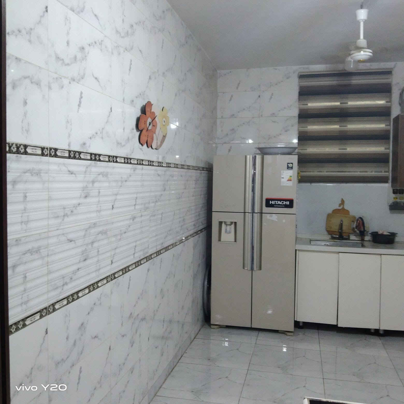 دار سكن 100مربع طابوك صب مسلح غرف هول مطبخ استقبال ثاني عن الوجه مال شارع العمارة نزلت اسواق صوفي للاستفسار الاتصال على الرقم ***********
