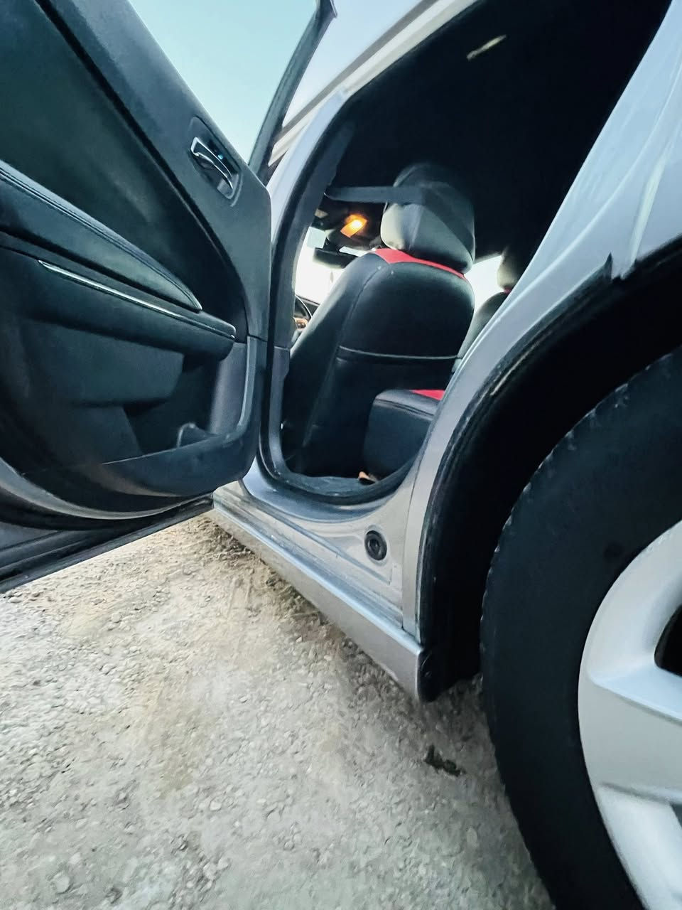 يالله 
جارجر موديل 13 سياره جديده 

حادثه امريكا جاملغ وبنيد 

وبيه باب كلير اثر شخوط بدون ظربه 
حداديه جديده 
مكينه كير كفاله 
تبريد ثلج 
تخم تاير ً
رقم أربيل تحويل وكاله موجود سنويه لل 29 

معروضه 148 

مكاني بابل لمركز رقم تلفون ☎️ ***********
