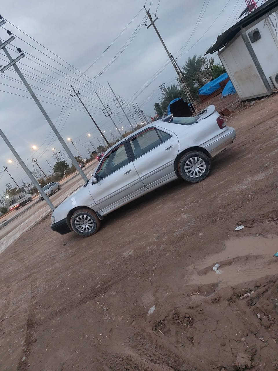 سياره النترا دمعة للبيع جاهز من كلشي وخير من الله فريممات جديده موديل 94 سنويه 2026  رقم ديالئ  تدافه شغاله السعر 37 وبيه مجال بسيط مكان ديالى الخالص التحويلة منطقة الغوالبه مايشتري لا يكسر بحلال العالم  او مراوس عادي حسب القناعه
***********    ***********
