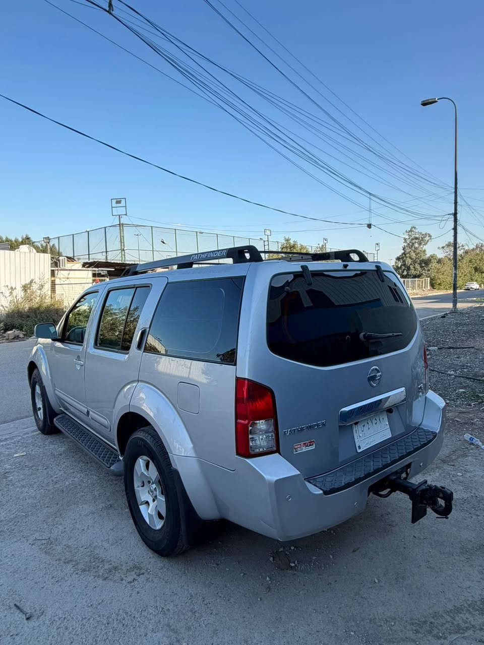 السلام عليكم اجدد باثفندر 2007 كفاله عامه
سياره جديده جداً للبيع ع وضع الشركه سويجات تلاثه  ماشيه ١٠٥ حقيقي ونضافه تحكم صور وبالحقيقه احله
تخم تاير صدر امامي خلفي جديد بدون اي نقص ولاملاحضه
مكينه 4000 سته سلندر 7 راكب فور ويل تحكمات تدفئه تبريد ثلج شاشه كبيره وكامره خلفي وكامره امامي تسجل
السعر 96 وبيها مجال للمشتري مكاني بغداد القاهره
للاستفسار ***********
