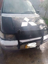 مستوبيشي فان 92 للبيع او مراوس كير ومحرك كورلا ناعم رقم واسط الاماني  ...