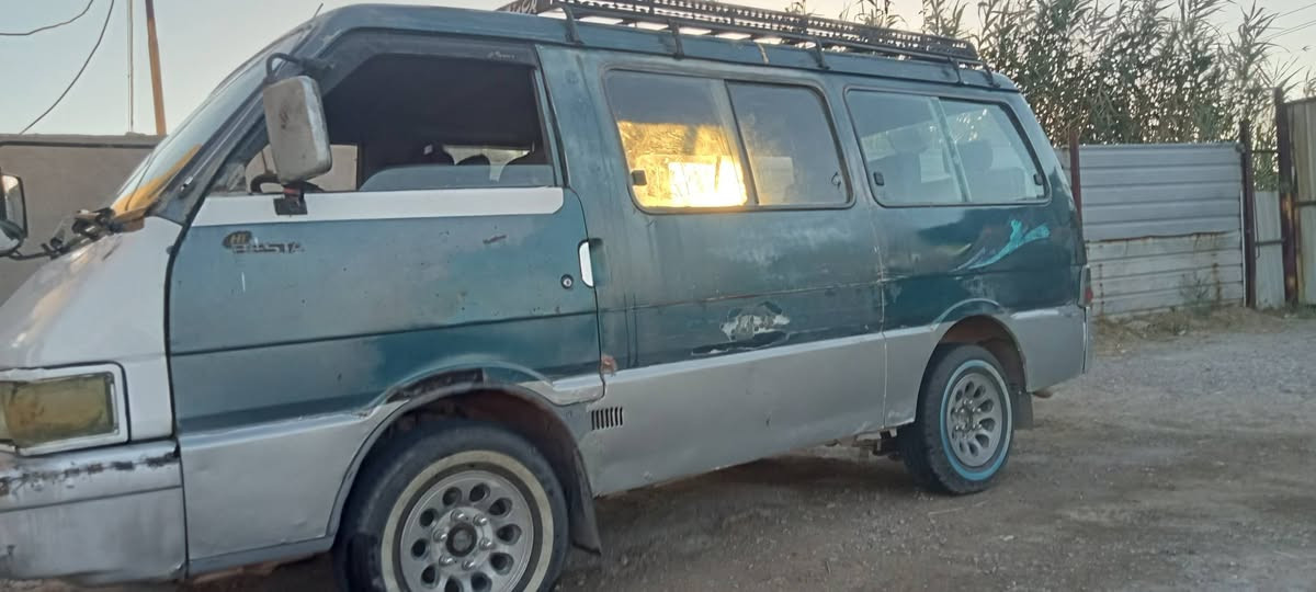 بيع مستعجل،كيه بسته95سنويه نافذه لغاية شهر12لسنه2027 كامله من كلشي كبل للشارع مصفره هيئه ومرور وكلشي مابيها ولاعليها باسمي رقم الماني مشروع وطني صلاح الدين عوزها بس ميزانيه وتصليح الجنطه 40$للاتصال*********** او مراوس بفتون٢٠١٠بس كون نظيفه المايشتري لايتصل ويتعب نفسه ويتعبني رجاءا خطها سبع البور كاظميه
