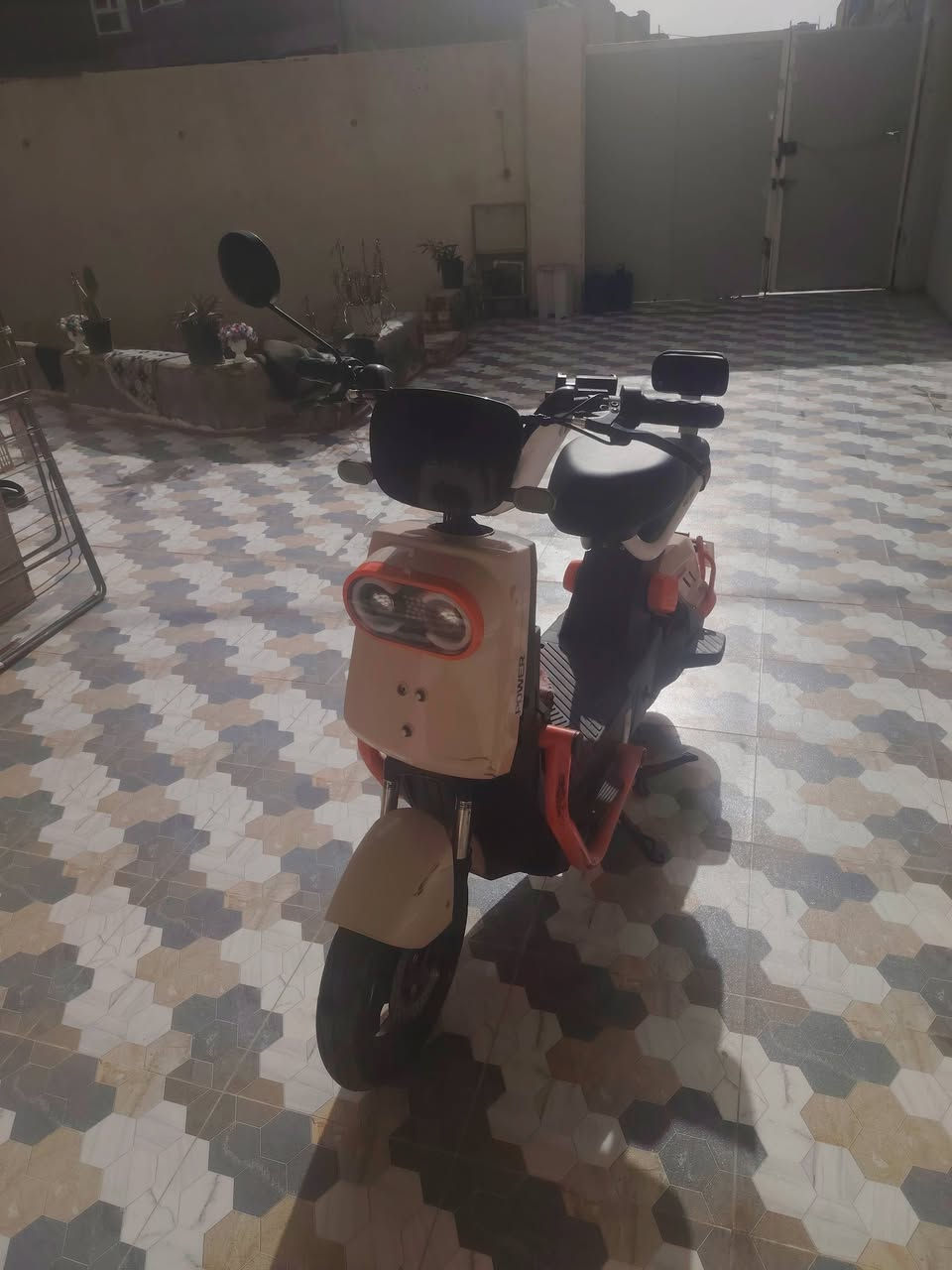 دراجة شحن للبيع
للاستفسار اتصال بالارقام
***********
***********
